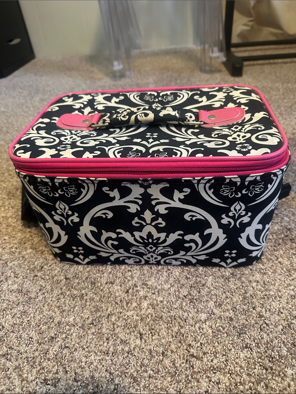Black and White Damask Travel Organizer with Pink Trim